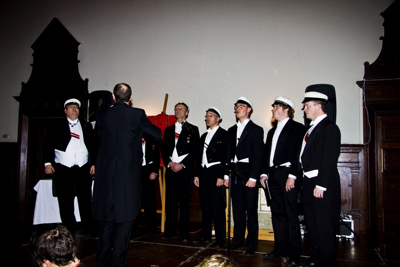 Supa klockan över tolv