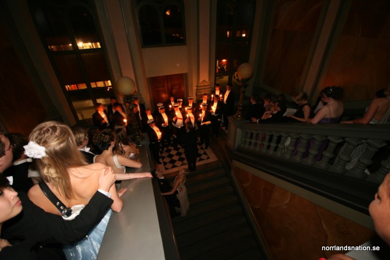 Klicka för en stor bild (4.8MB)