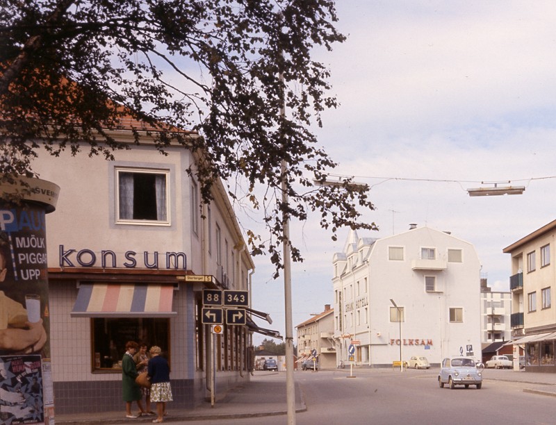 Bredg&aring;rdsgatan