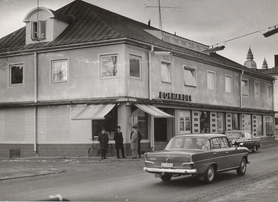 Bredg&aring;rdsgatan