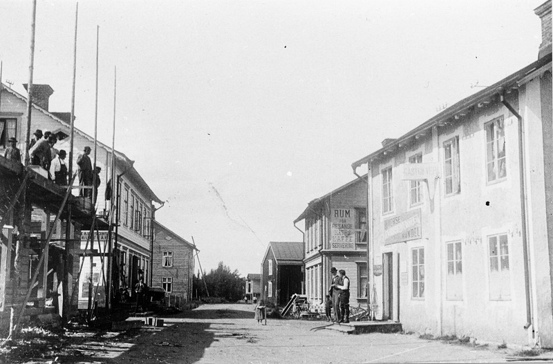 Bredg&aring;rdsgatan norrut