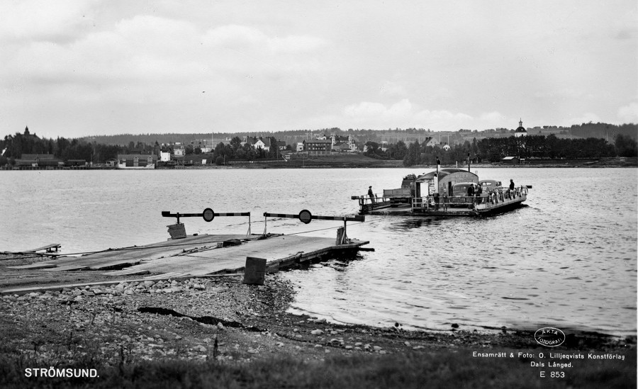 F&auml;rjan vid Str&ouml;mssundet