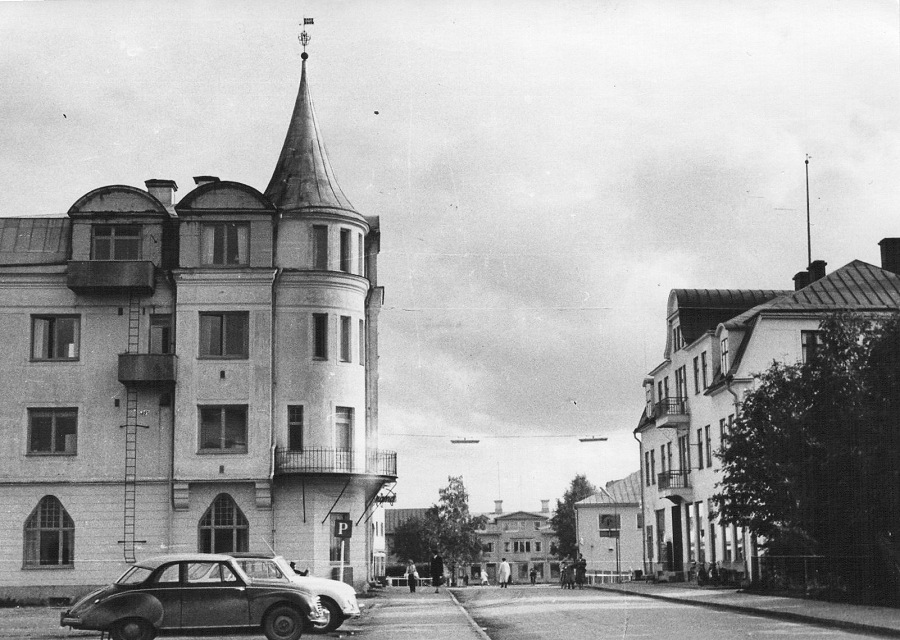 Bredg&aring;rdsgatan